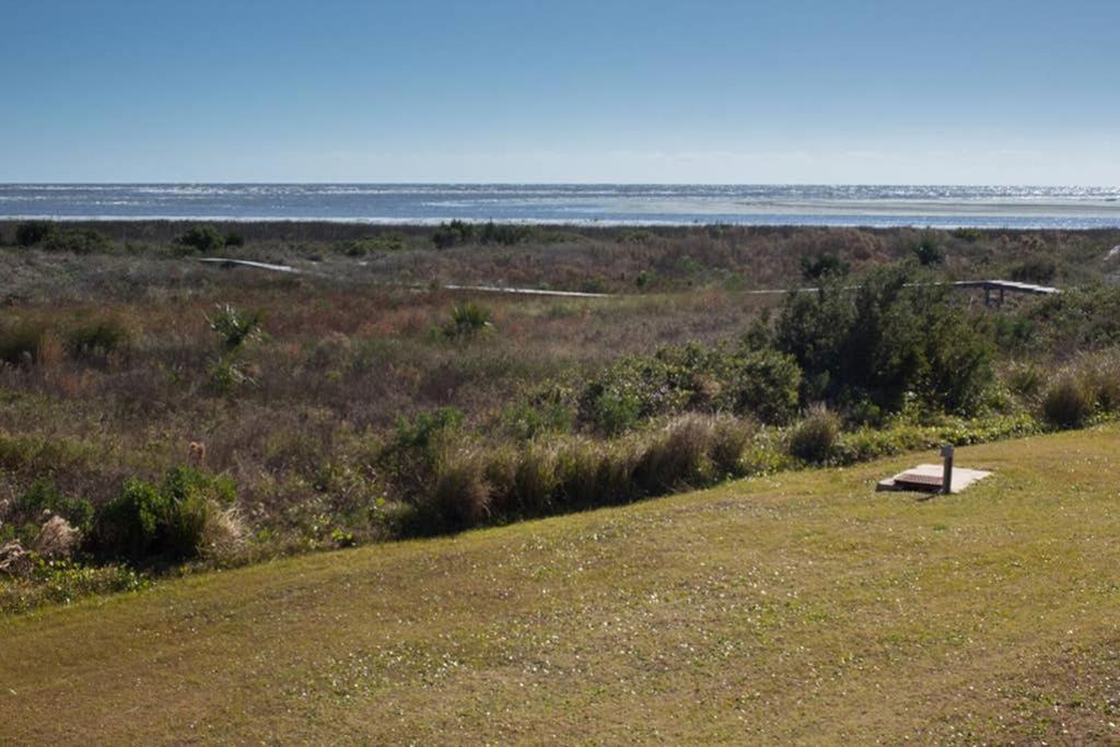 Pelican Point Unobstructed Beach Views Beach Access Out Back Door! Harbor Island Exteriér fotografie