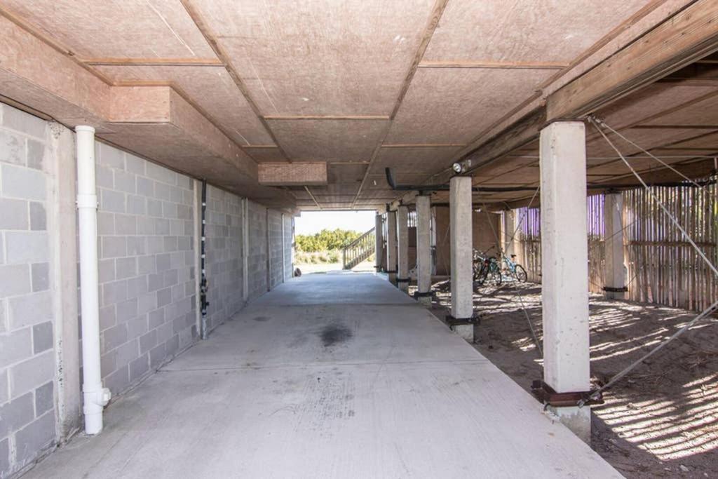 Pelican Point Unobstructed Beach Views Beach Access Out Back Door! Harbor Island Exteriér fotografie
