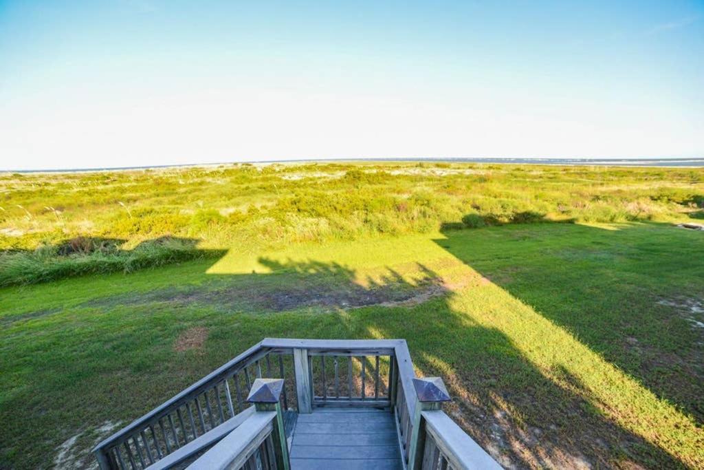 Pelican Point Unobstructed Beach Views Beach Access Out Back Door! Harbor Island Exteriér fotografie