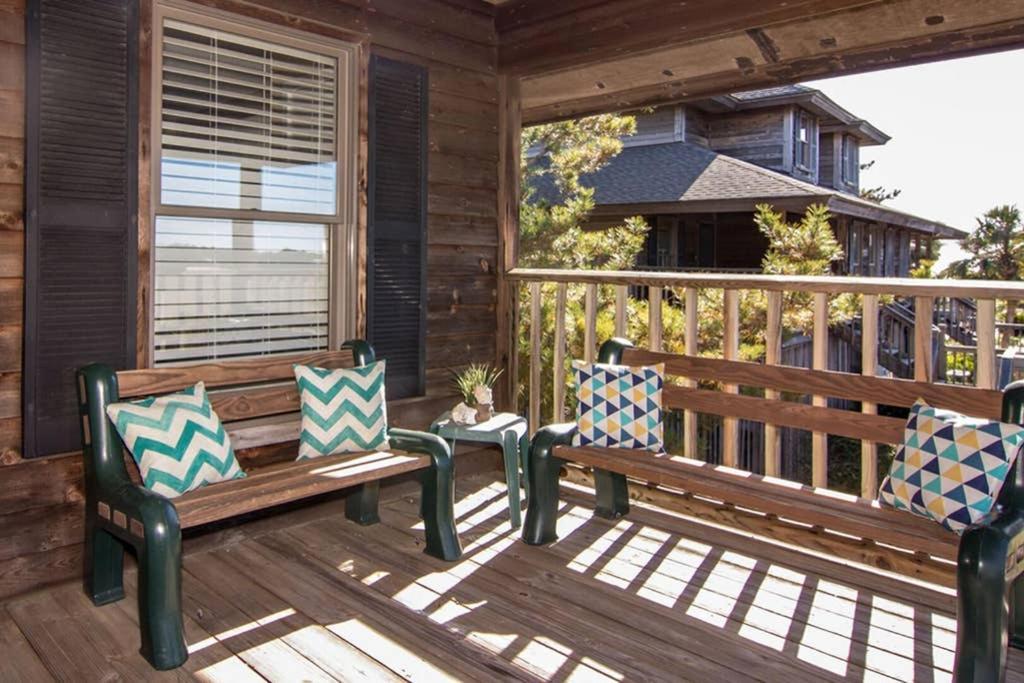 Pelican Point Unobstructed Beach Views Beach Access Out Back Door! Harbor Island Exteriér fotografie